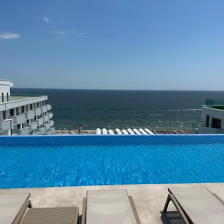 Lucas&carina Pool Infinity Appartement *